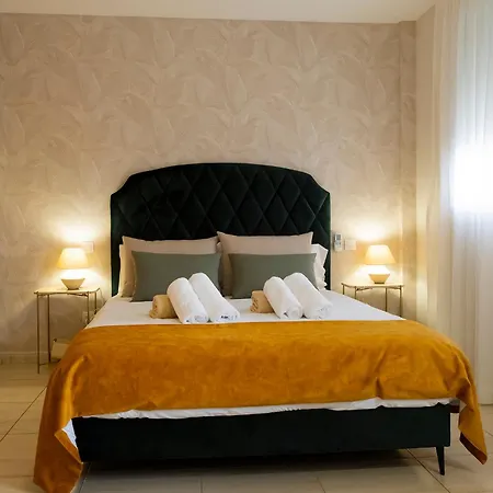 아파트 Swing & Golf Penthouse *