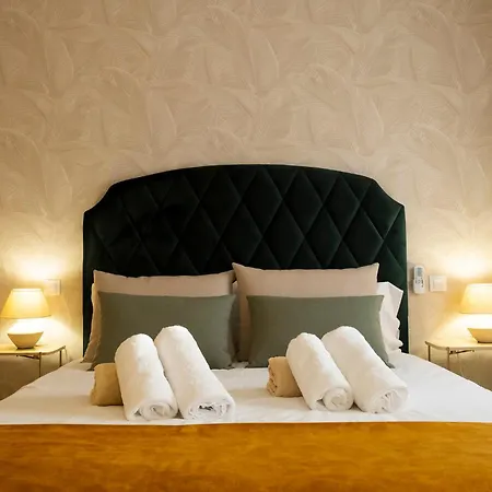 Swing & Golf Penthouse Apartment *